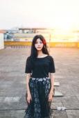 天台黄昏时的唯美迷人图
