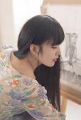 画室长发美女的清纯迷人照