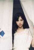 白裙蕾丝美女呆萌写真