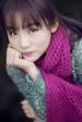 冬日暖人的长发清纯少女