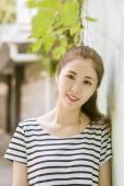 夏日甜美清纯迷人图