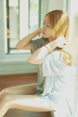 阳光下清纯甜美女生