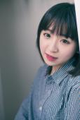 短发妹子清纯甜美图