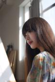画室长发美女的清纯迷人照