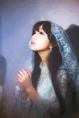 白裙少女私房忧郁迷人图