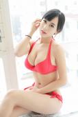 N00114 黄可christine