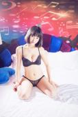 No.933 小探戈