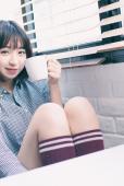 短发妹子清纯甜美图