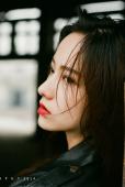霸气少女清纯迷人图