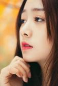 长发女子唯美迷人写真